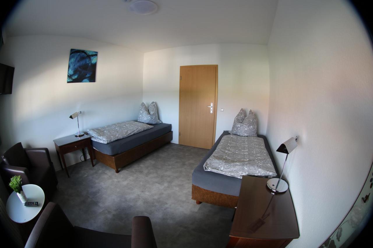 Gaestehaus Kleinfurra Exteriör bild